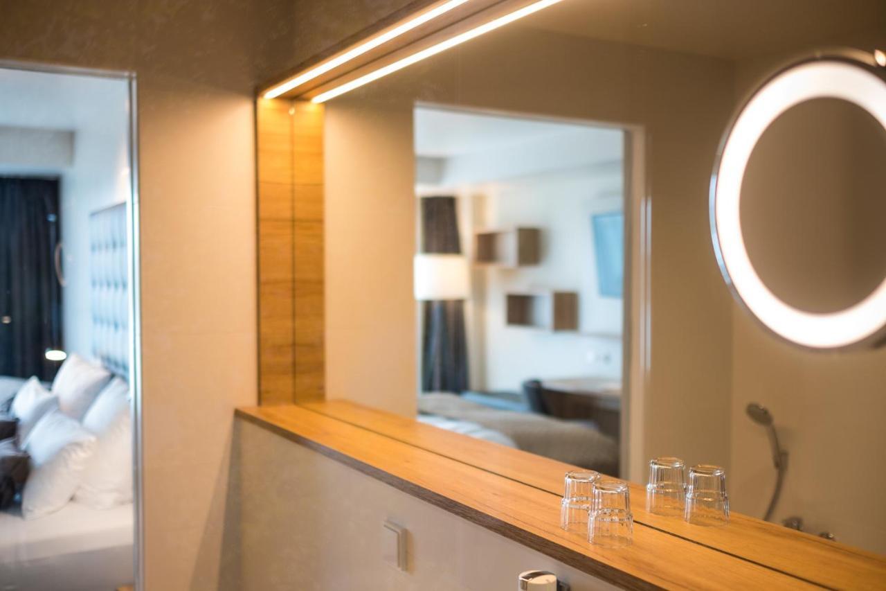 Rebhan'S Business Und Wellness Hotel Neukenroth Exteriör bild
