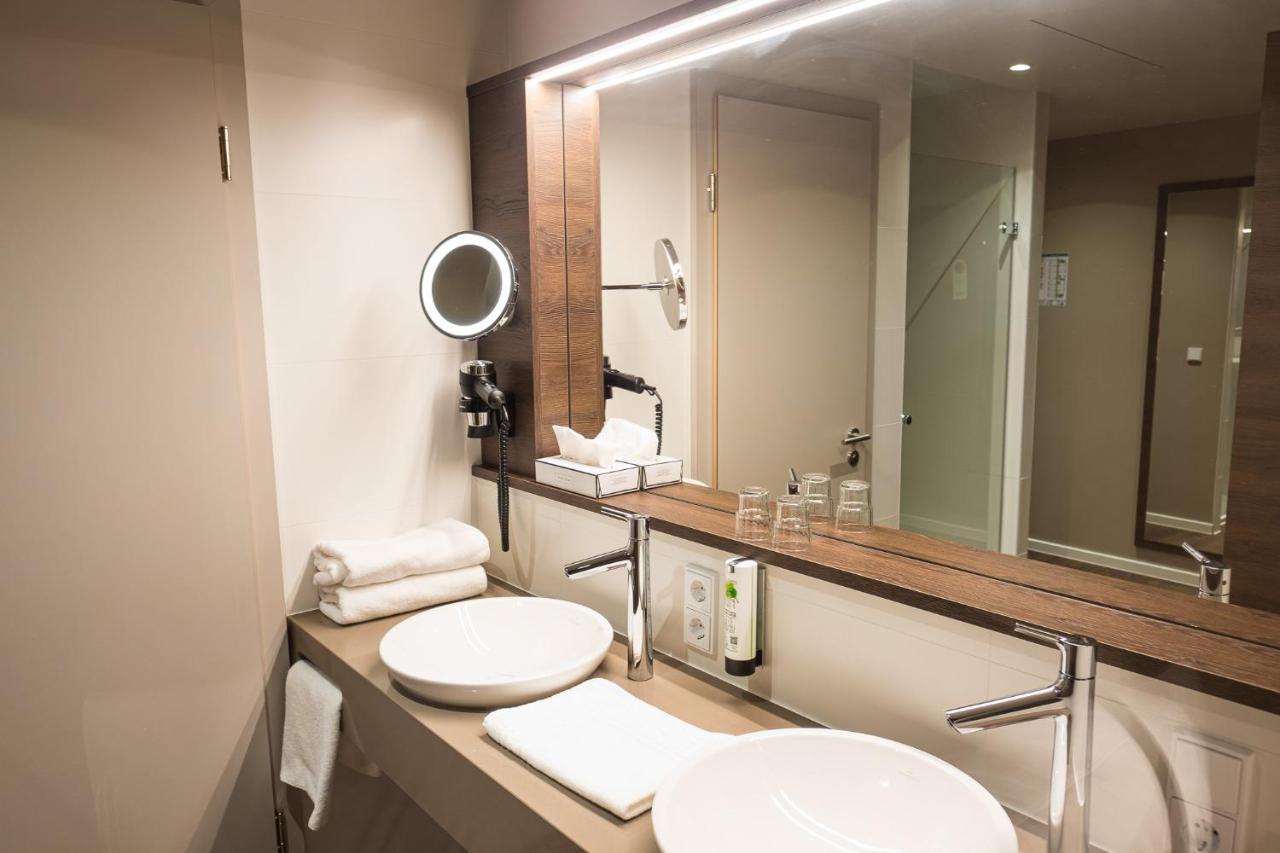 Rebhan'S Business Und Wellness Hotel Neukenroth Exteriör bild
